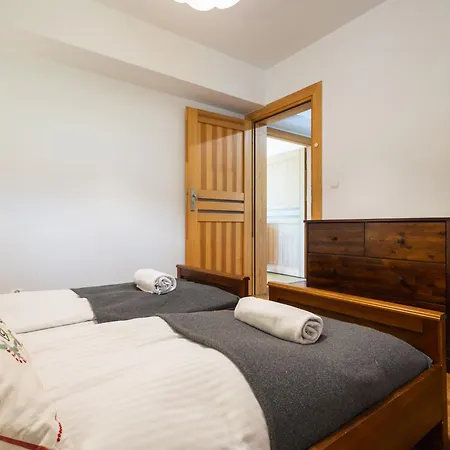 Poludniowy Z Widokiem- Sauna, Jacuzzi, Kominek * Kościelisko