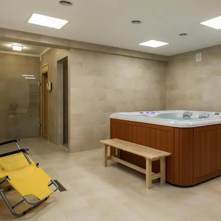 Poludniowy Z Widokiem- Sauna, Jacuzzi, Kominek * Kościelisko